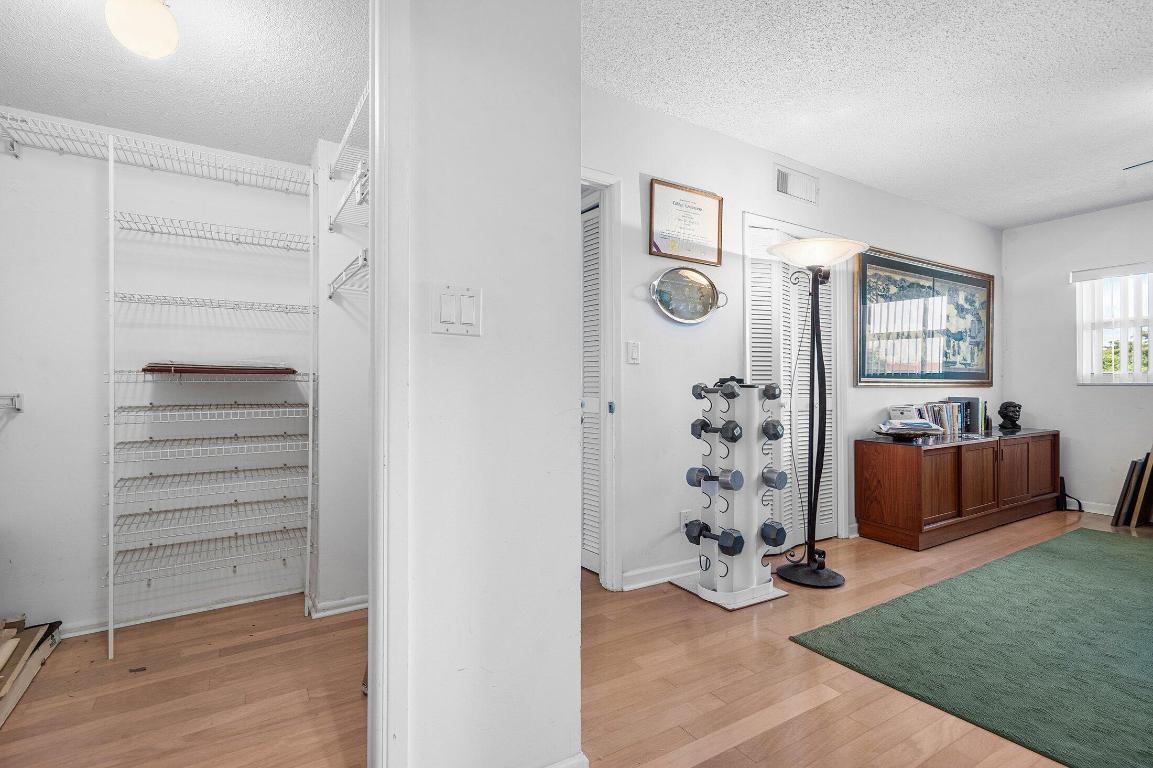 PALM AIRE AT CORAL KEY - Residential