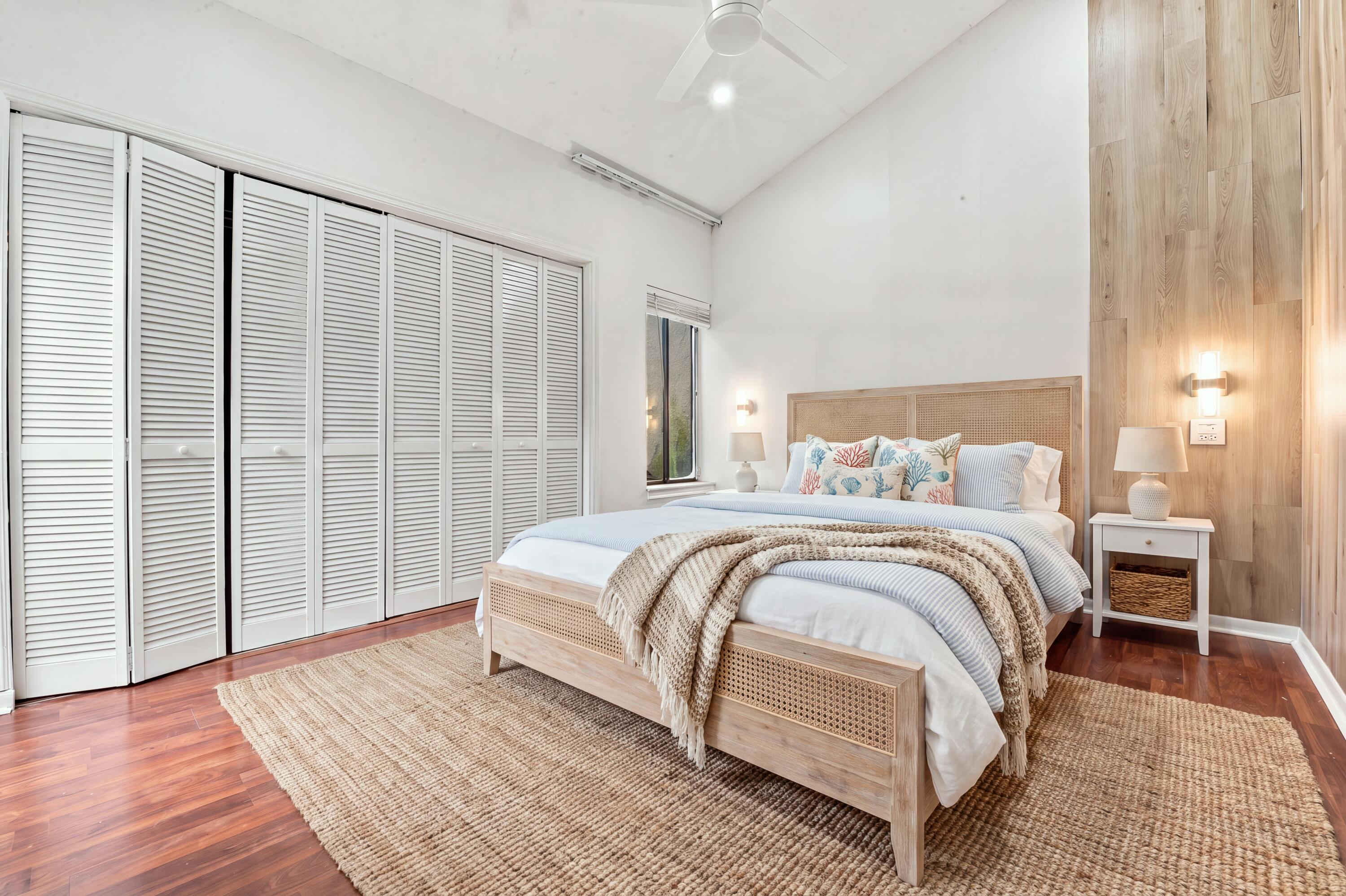 1149 NW 13th Street Apt 6