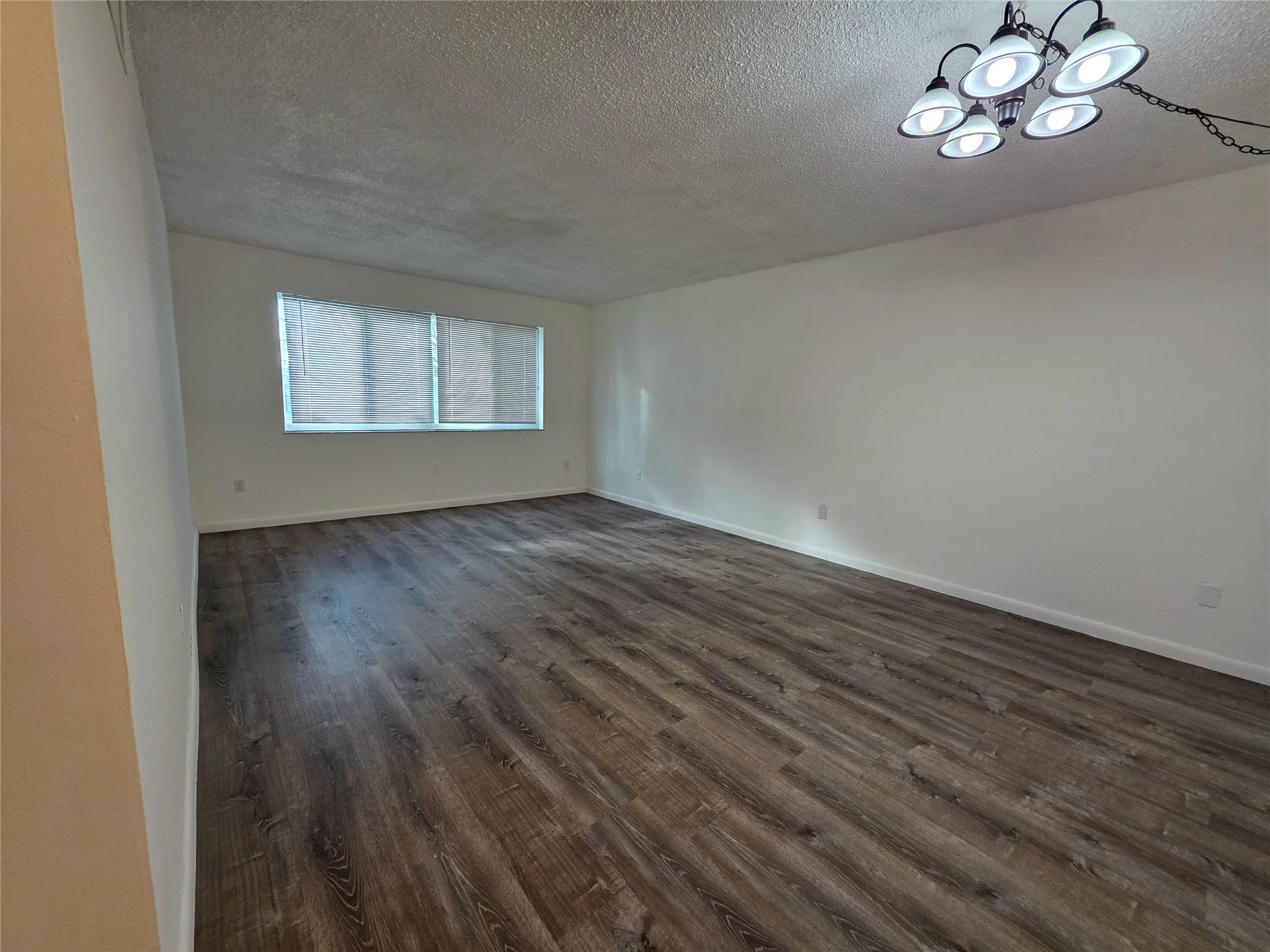 Naranja Lakes Condominium - Residential Lease