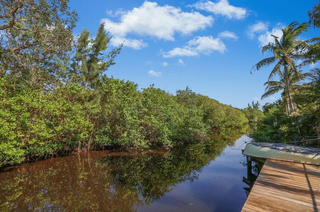 Photo of 757 SW 33rd Street, Palm City, FL 34990 (MLS # R11039650)