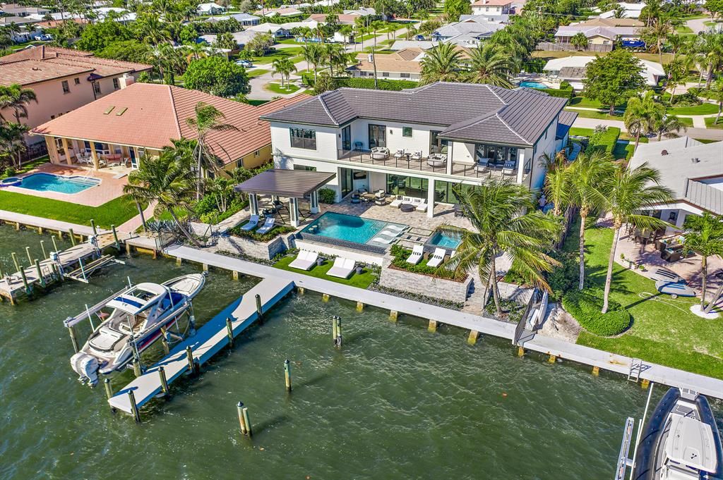 Photo of 842 Lakeside Drive, North Palm Beach, FL 33408 (MLS # R10786594)