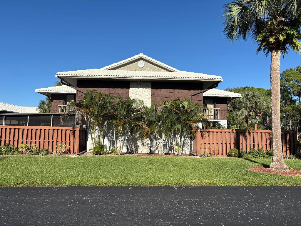 Photo of 203 SE Camelot Gardens Boulevard #C, Port Saint Lucie, FL 34952 (MLS # R11137554)