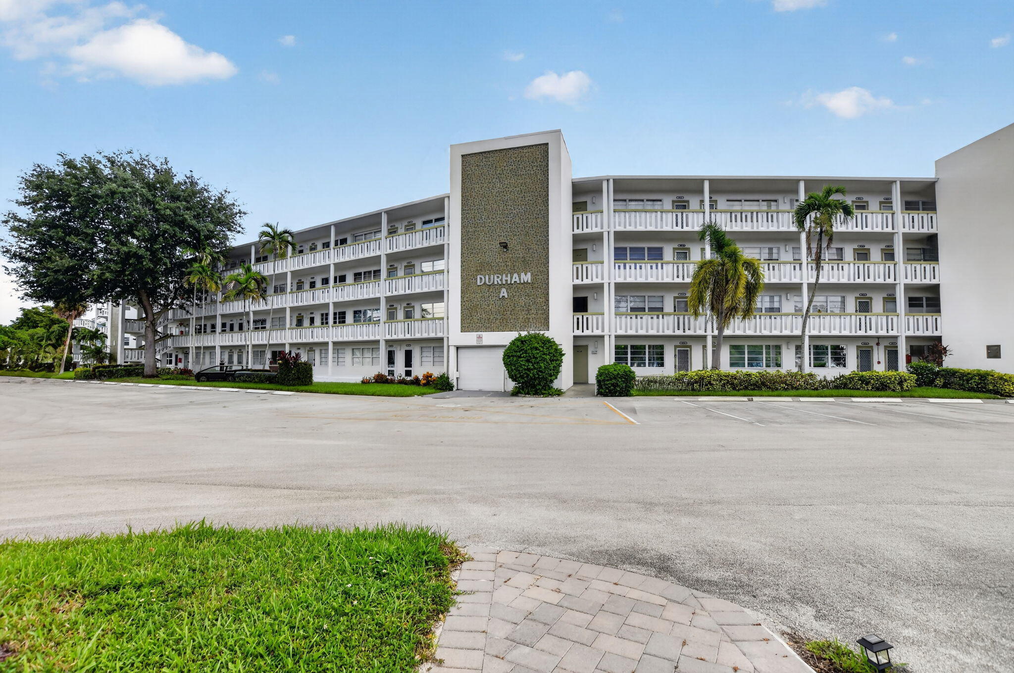 Photo 1 of 75 — 2020 Durham A, Deerfield Beach, FL 33442