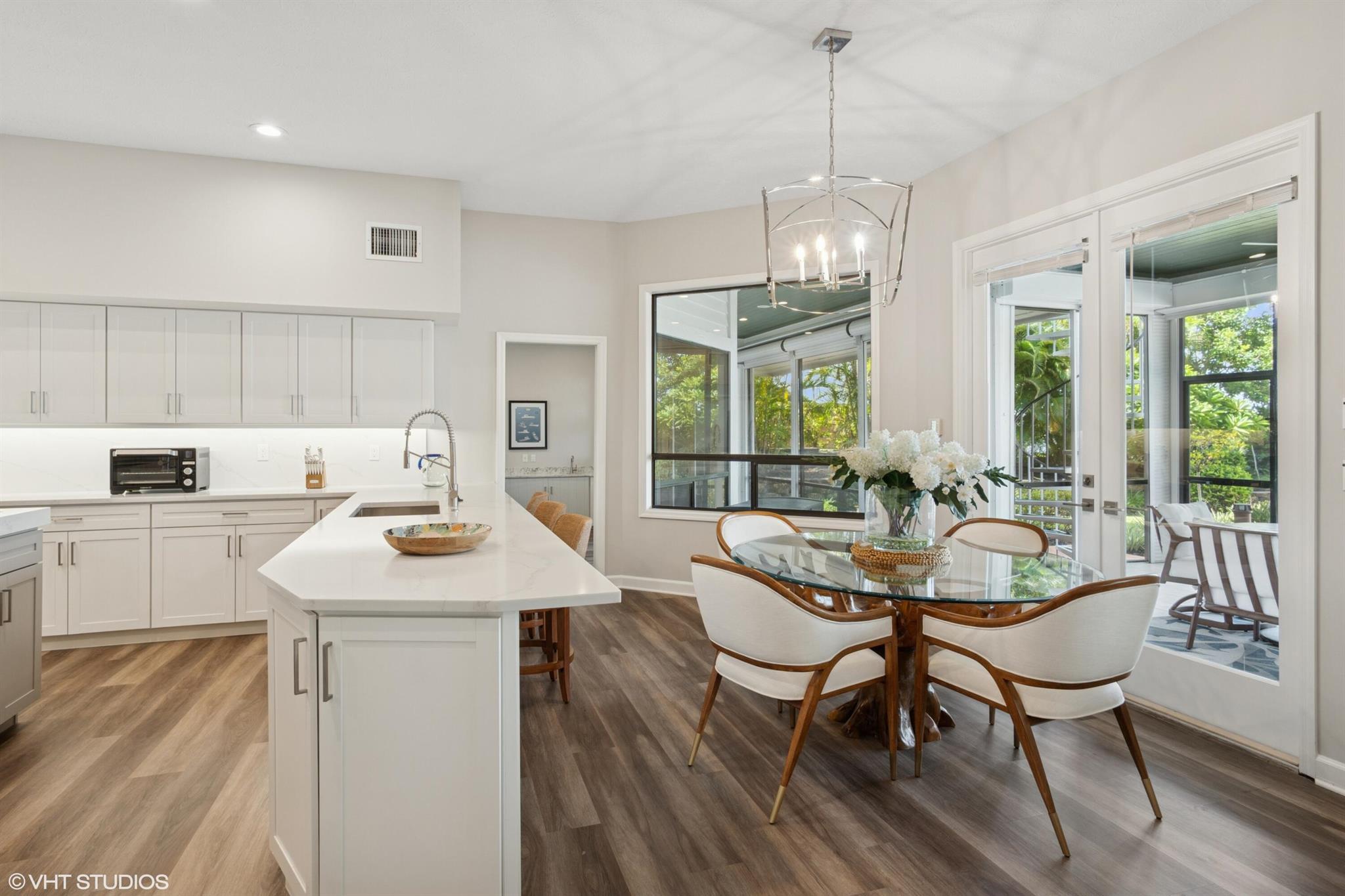 RIVERVIEW (SEWALL'S POINT - Residential