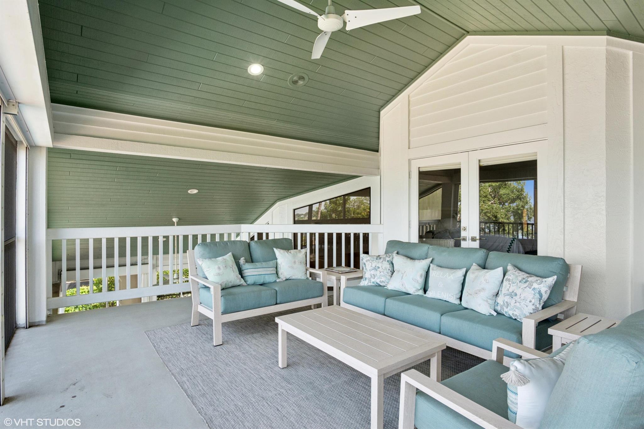 RIVERVIEW (SEWALL'S POINT - Residential