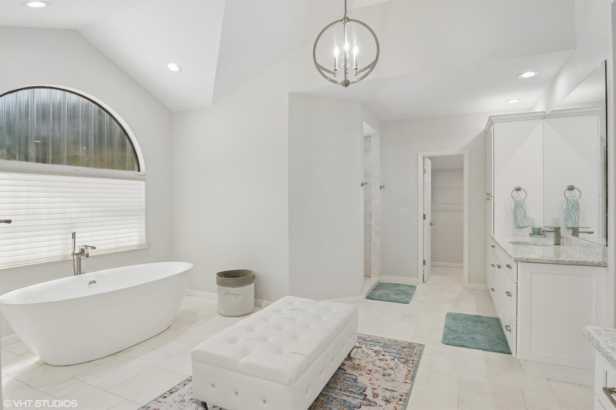 RIVERVIEW (SEWALL'S POINT - Residential