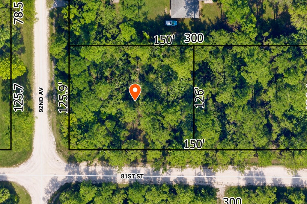 Photo of 8106 92ND Avenue, Vero Beach, FL 32967 (MLS # B26078122)