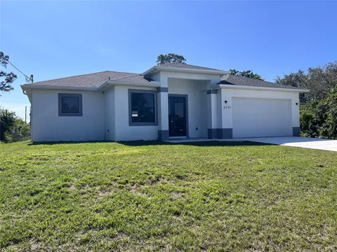 2711 SW 4th St, Lehigh Acres, FL MLS: F10457177