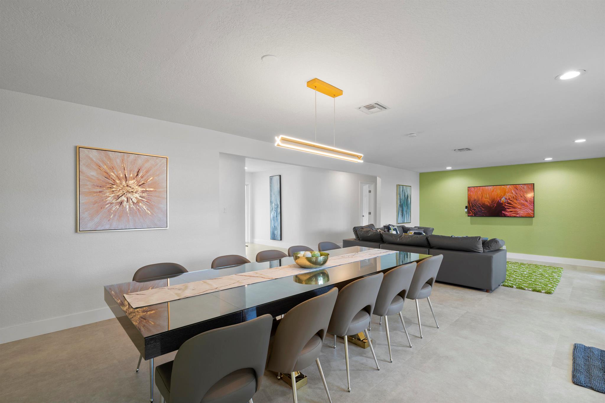 EMERALD HILLS - Residential Lease