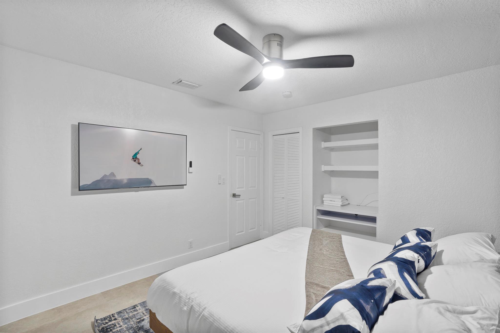 EMERALD HILLS - Residential Lease