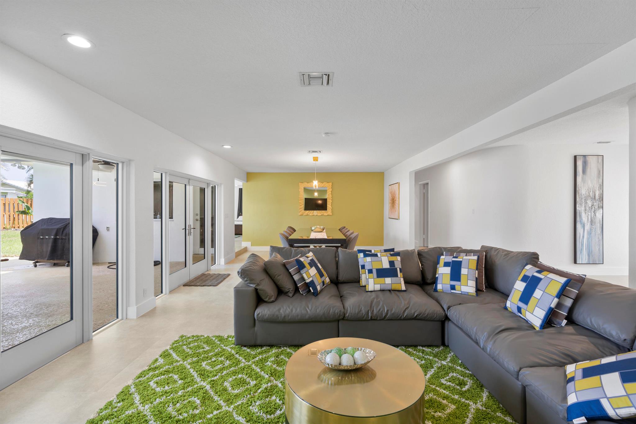 EMERALD HILLS - Residential Lease