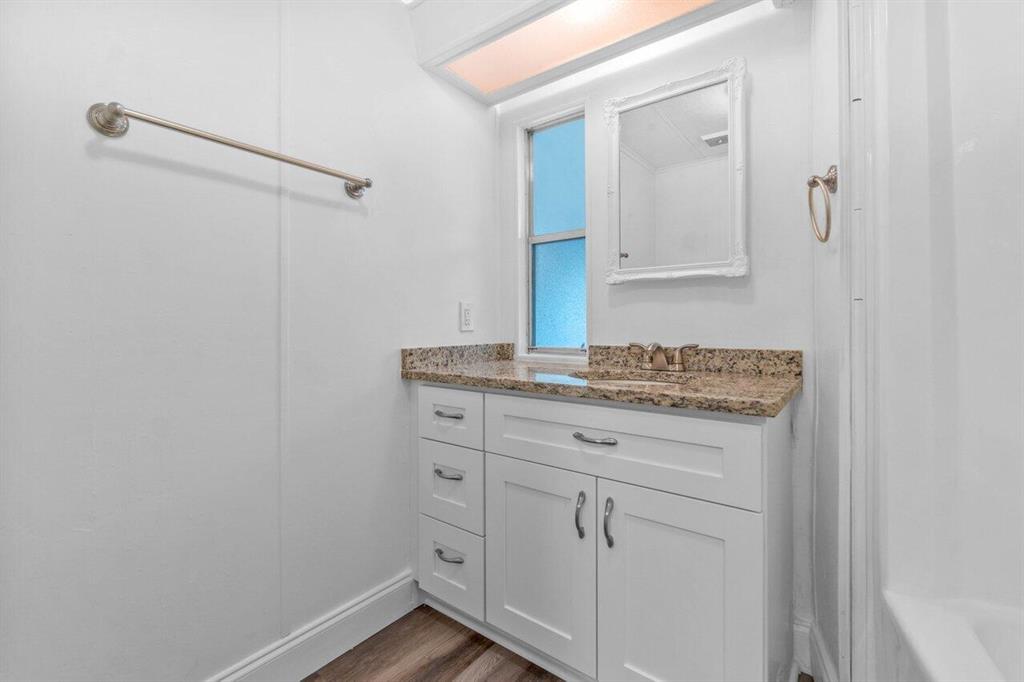 HERITAGE RIDGE SOUTH SECTION ONE - Residential