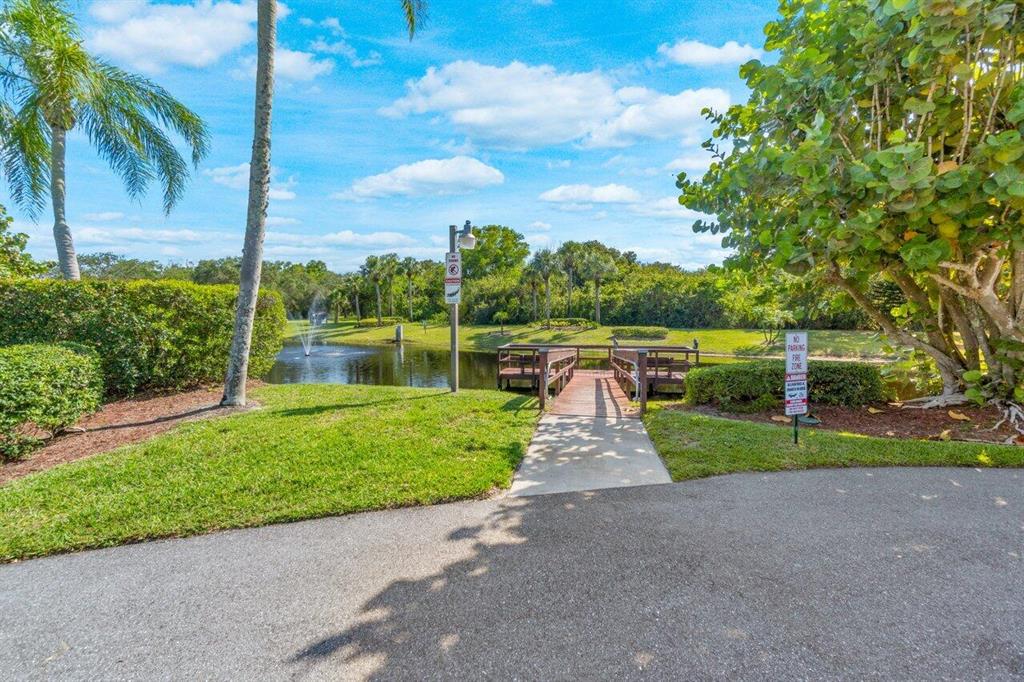 HERITAGE RIDGE SOUTH SECTION ONE - Residential