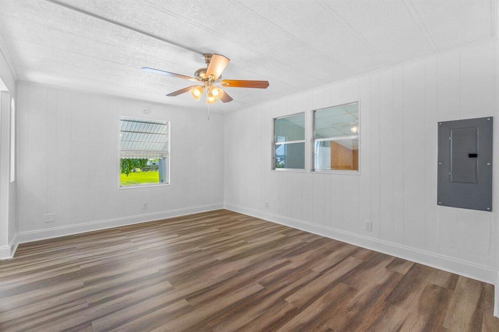 HERITAGE RIDGE SOUTH SECTION ONE - Residential