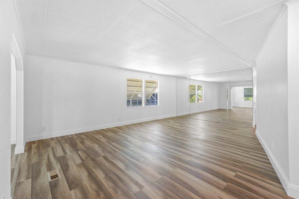 HERITAGE RIDGE SOUTH SECTION ONE - Residential