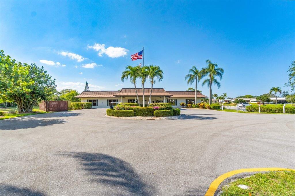 HERITAGE RIDGE SOUTH SECTION ONE - Residential