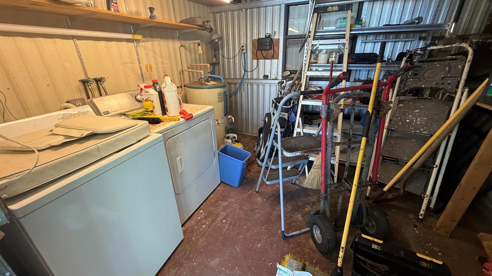 CAMBRIDGE AT HERITAGE RID - Residential