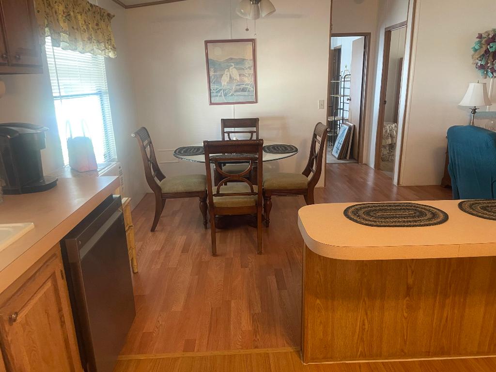 PALM VILLAGE RANCH - Residential Lease