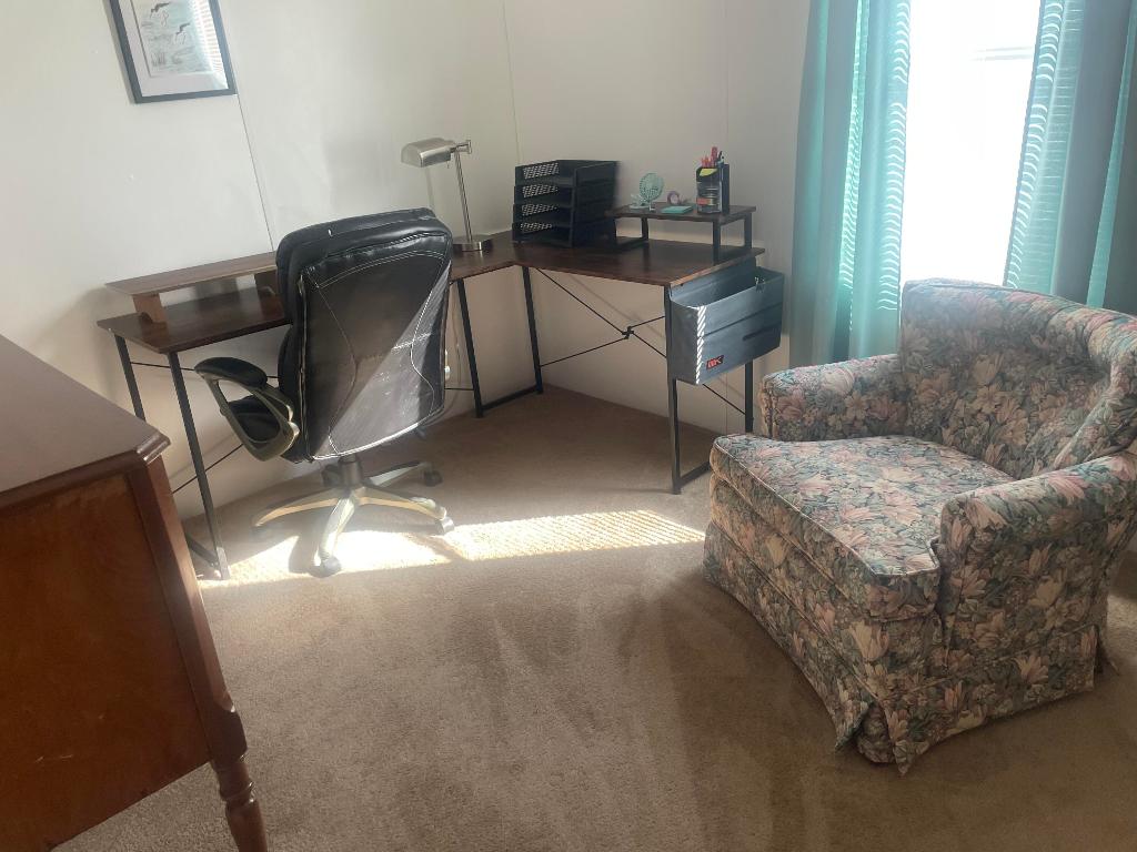 PALM VILLAGE RANCH - Residential Lease