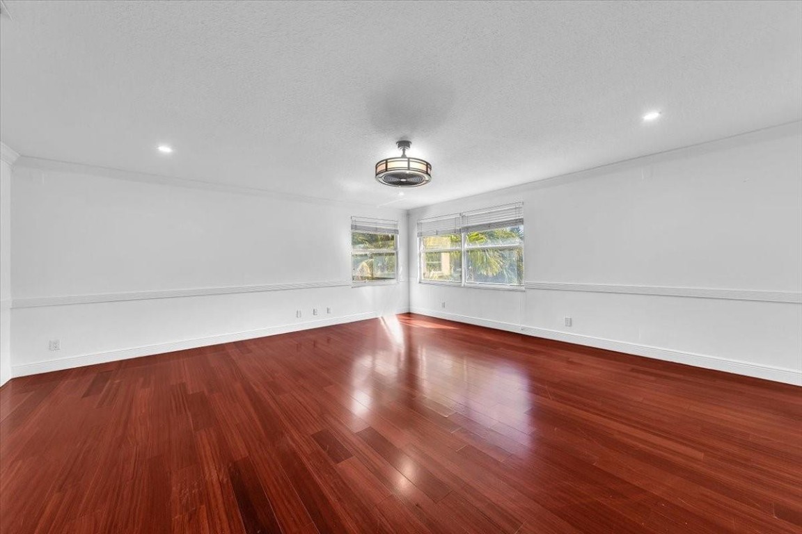 Pembroke Falls - Residential