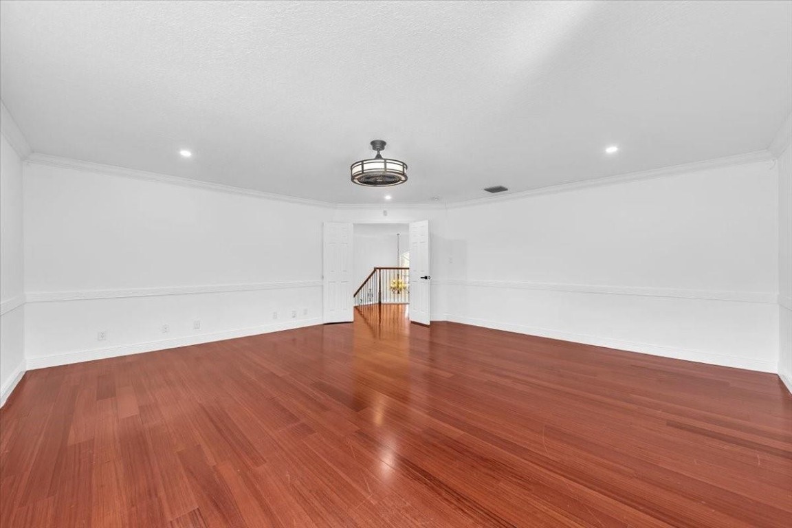 Pembroke Falls - Residential