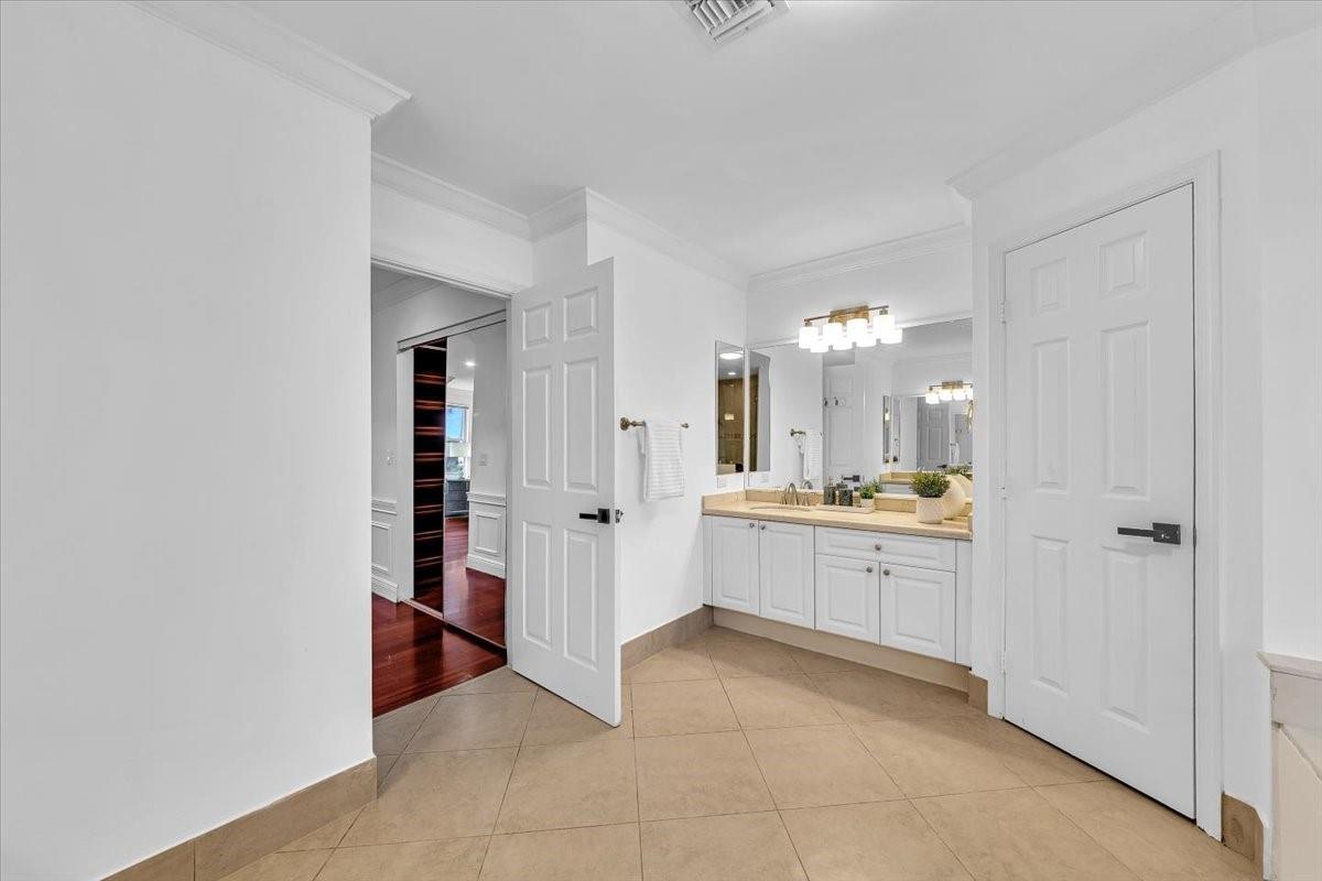 Pembroke Falls - Residential