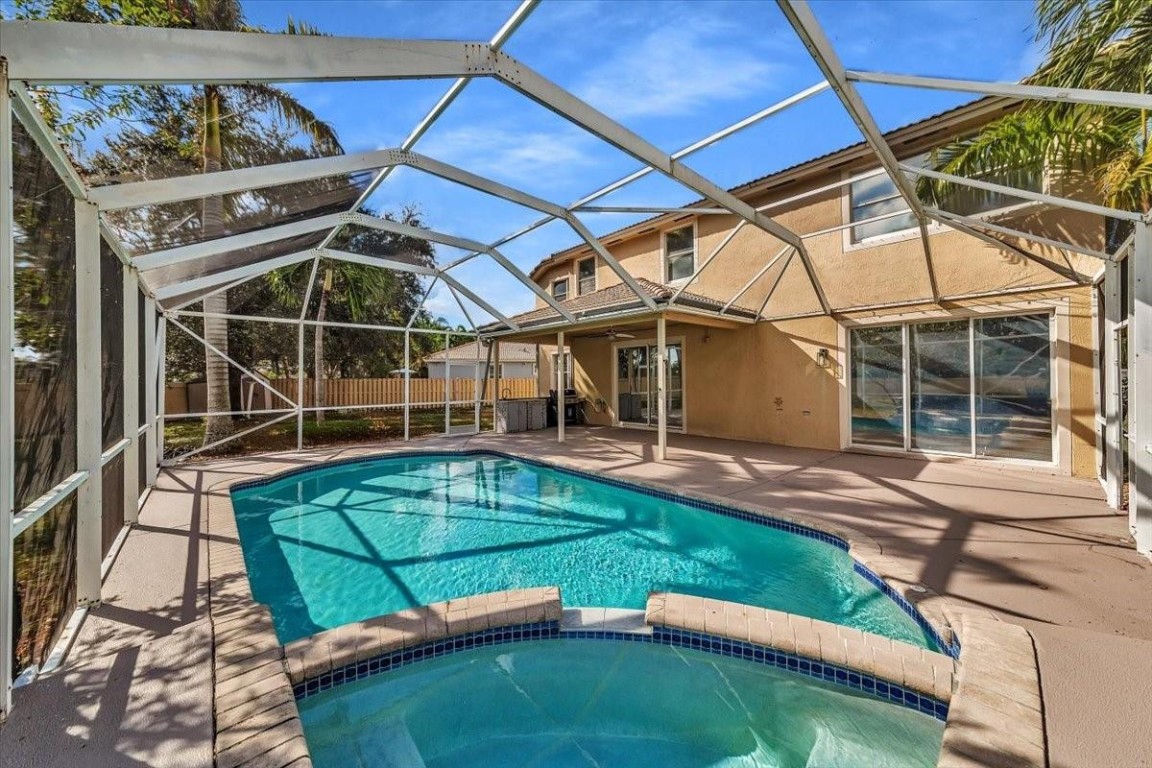 Pembroke Falls - Residential