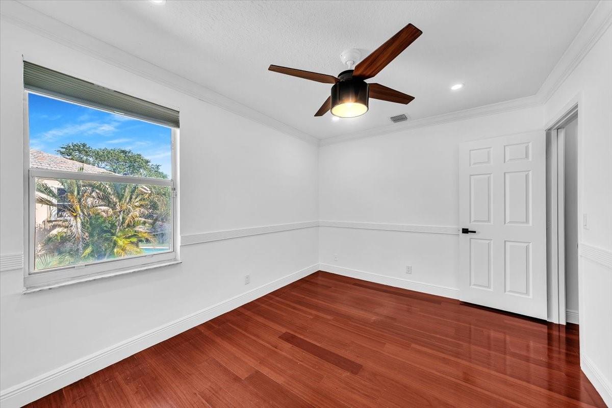 Pembroke Falls - Residential