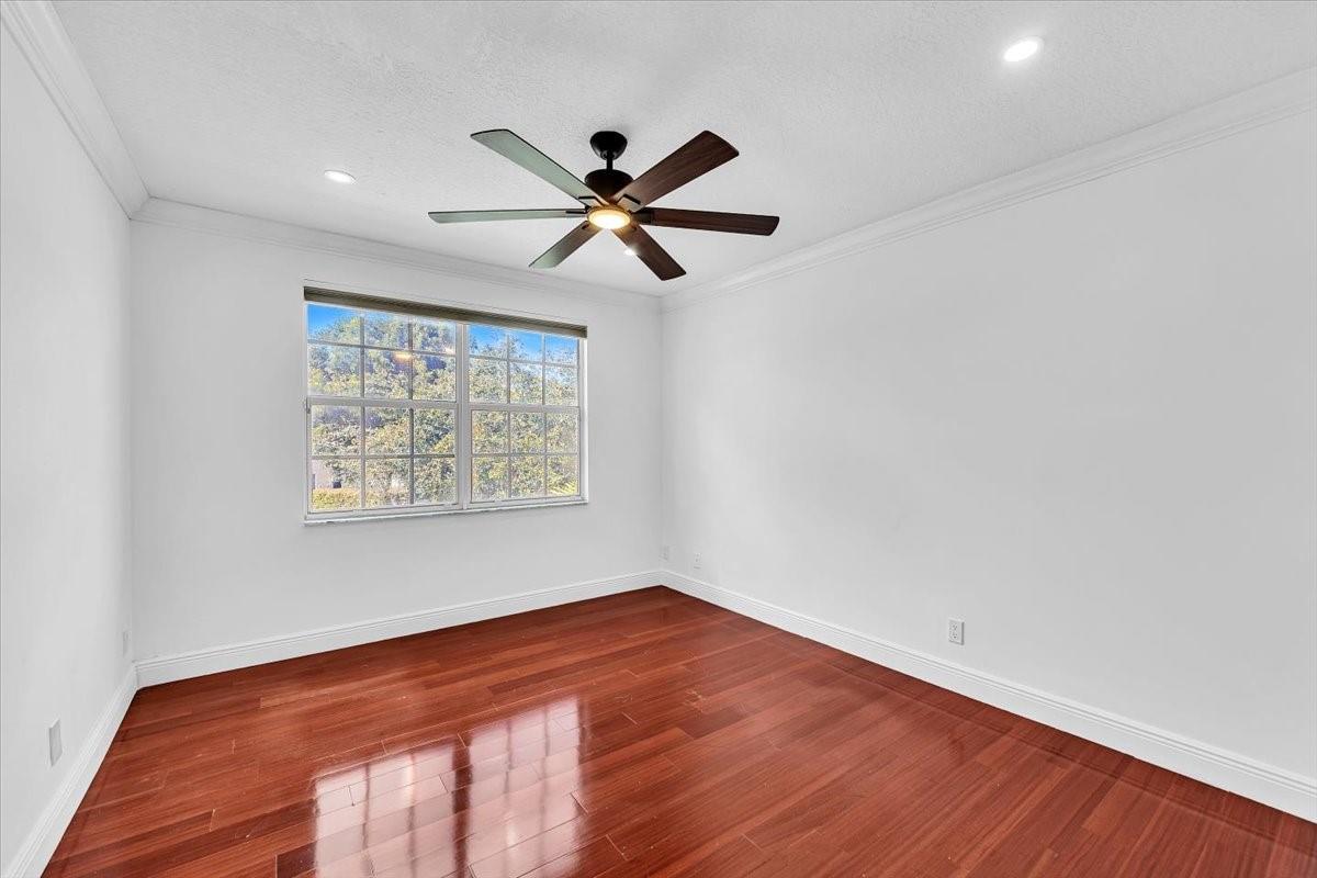 Pembroke Falls - Residential