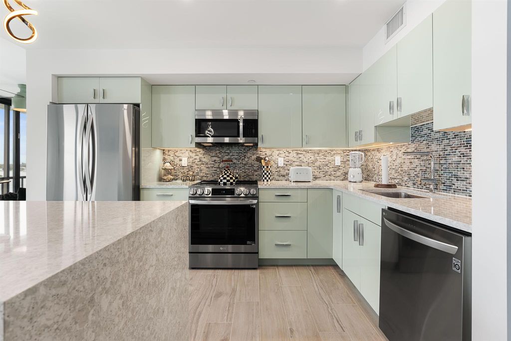 Photo of 1542 Jupiter Cove Drive #604c, Jupiter, FL 33469 (MLS # R10939822)