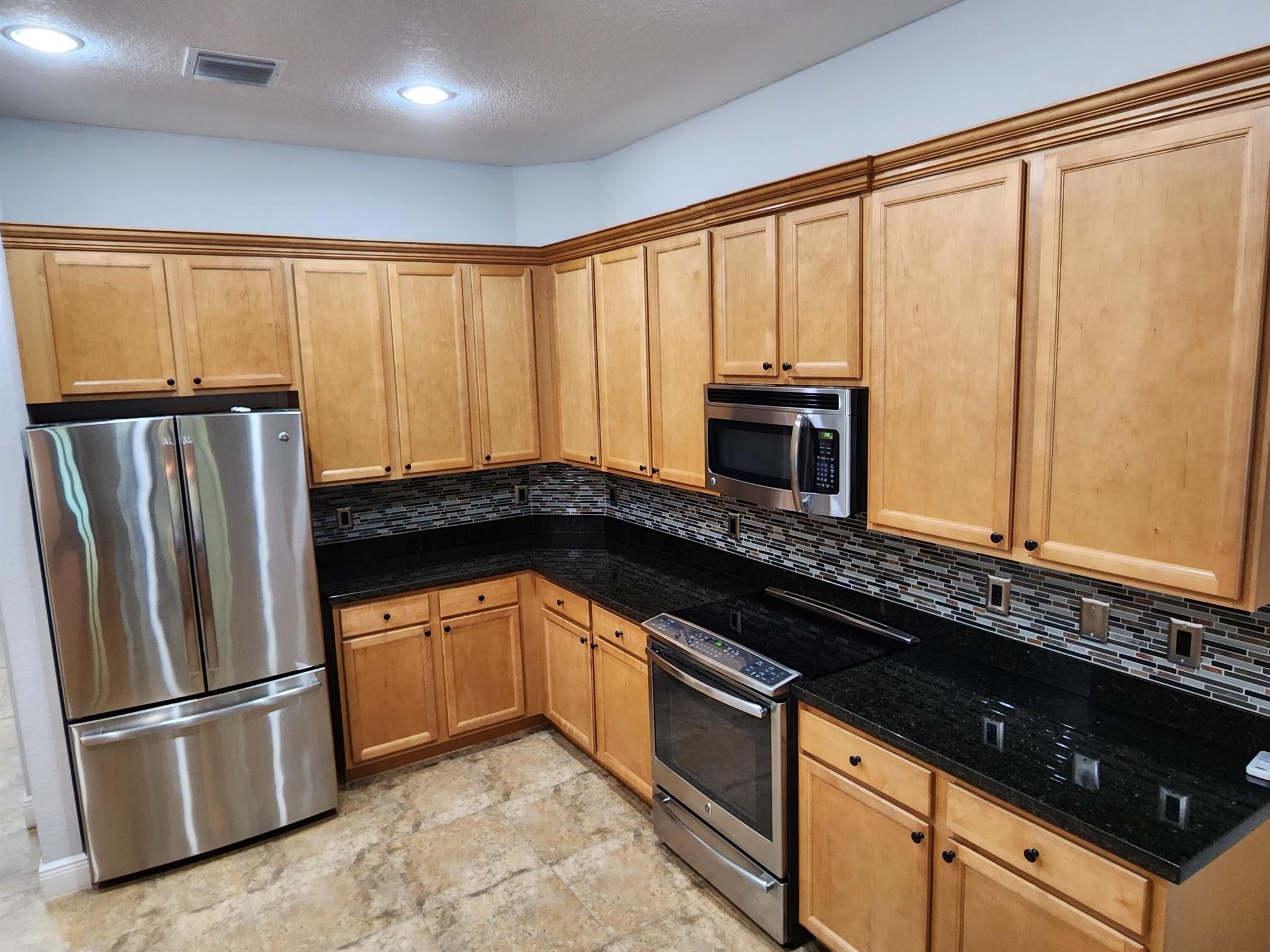 THE FALLS OF JENSEN BEACH - Residential Lease