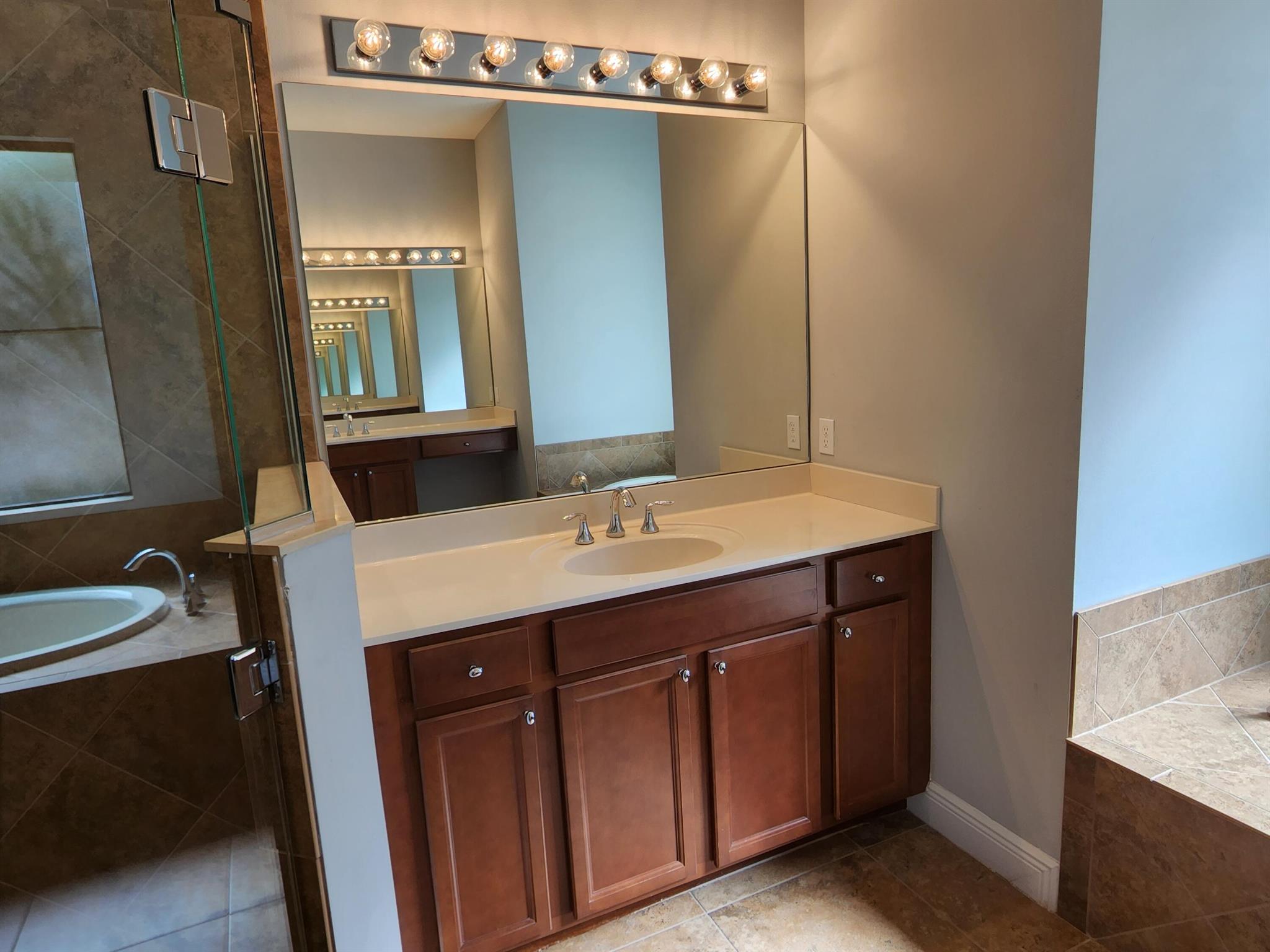 THE FALLS OF JENSEN BEACH - Residential Lease