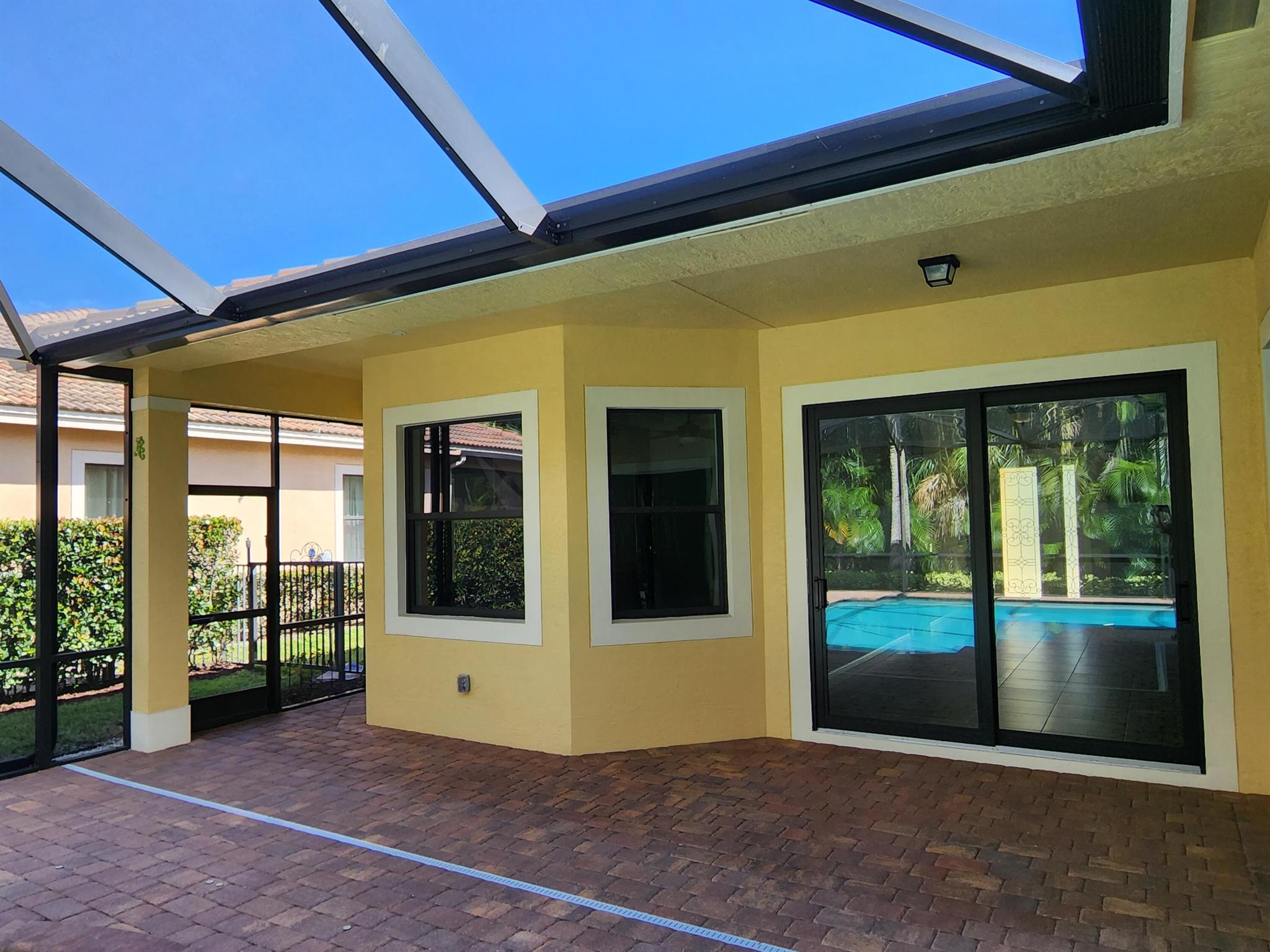 THE FALLS OF JENSEN BEACH - Residential Lease