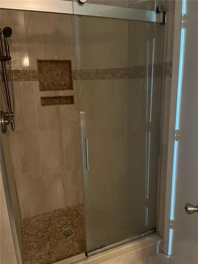 Coral Spgs Village Green - Residential Lease