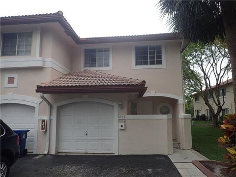 8965 NW 38th Dr Coral Springs FL 33065
