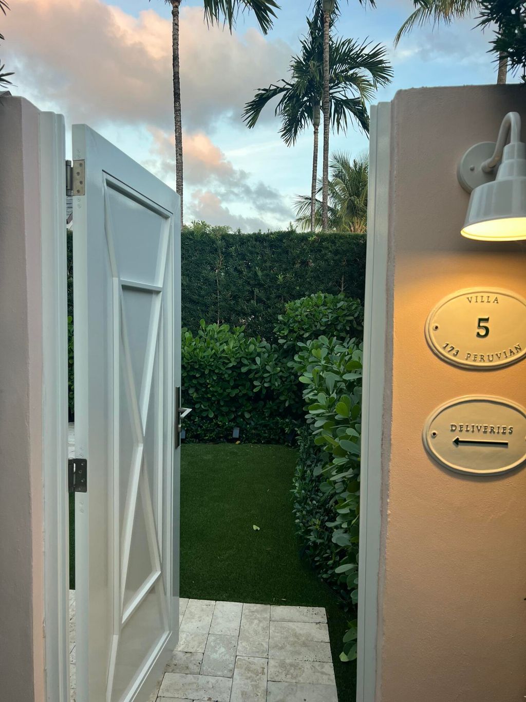 Photo of 173 Peruvian Avenue #5, Palm Beach, FL 33480 (MLS # R11143702)