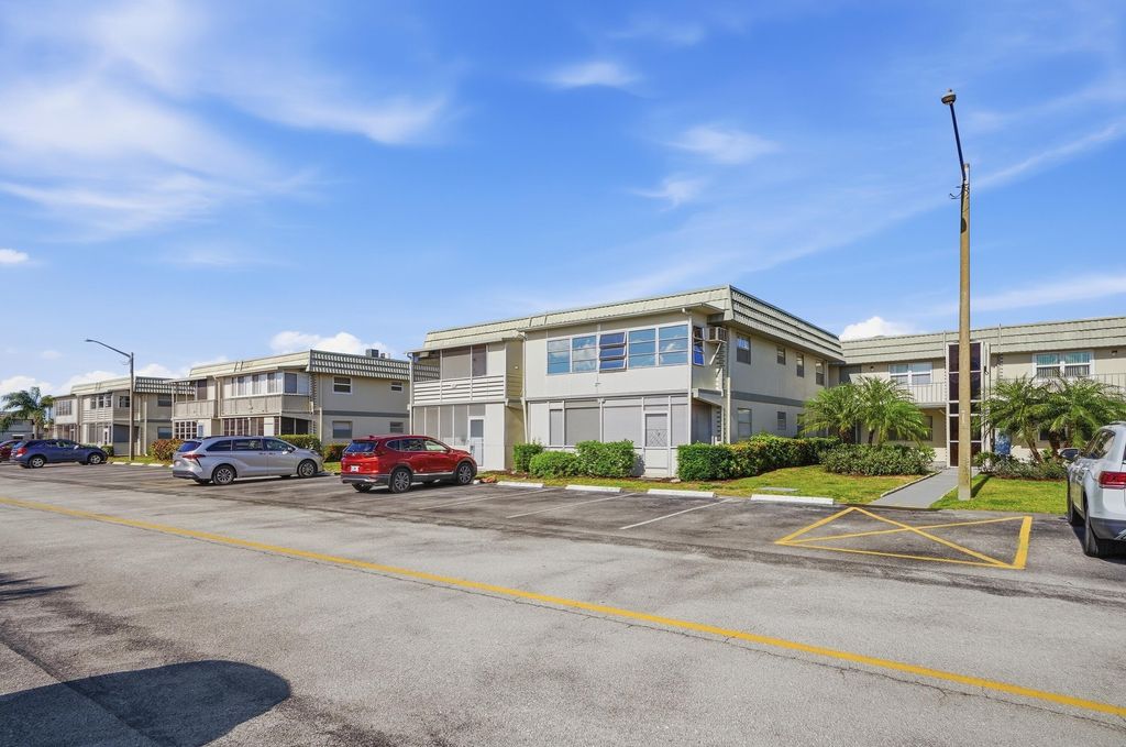 Photo of 251 Monaco Way, Delray Beach, FL 33446 (MLS # B26023285)