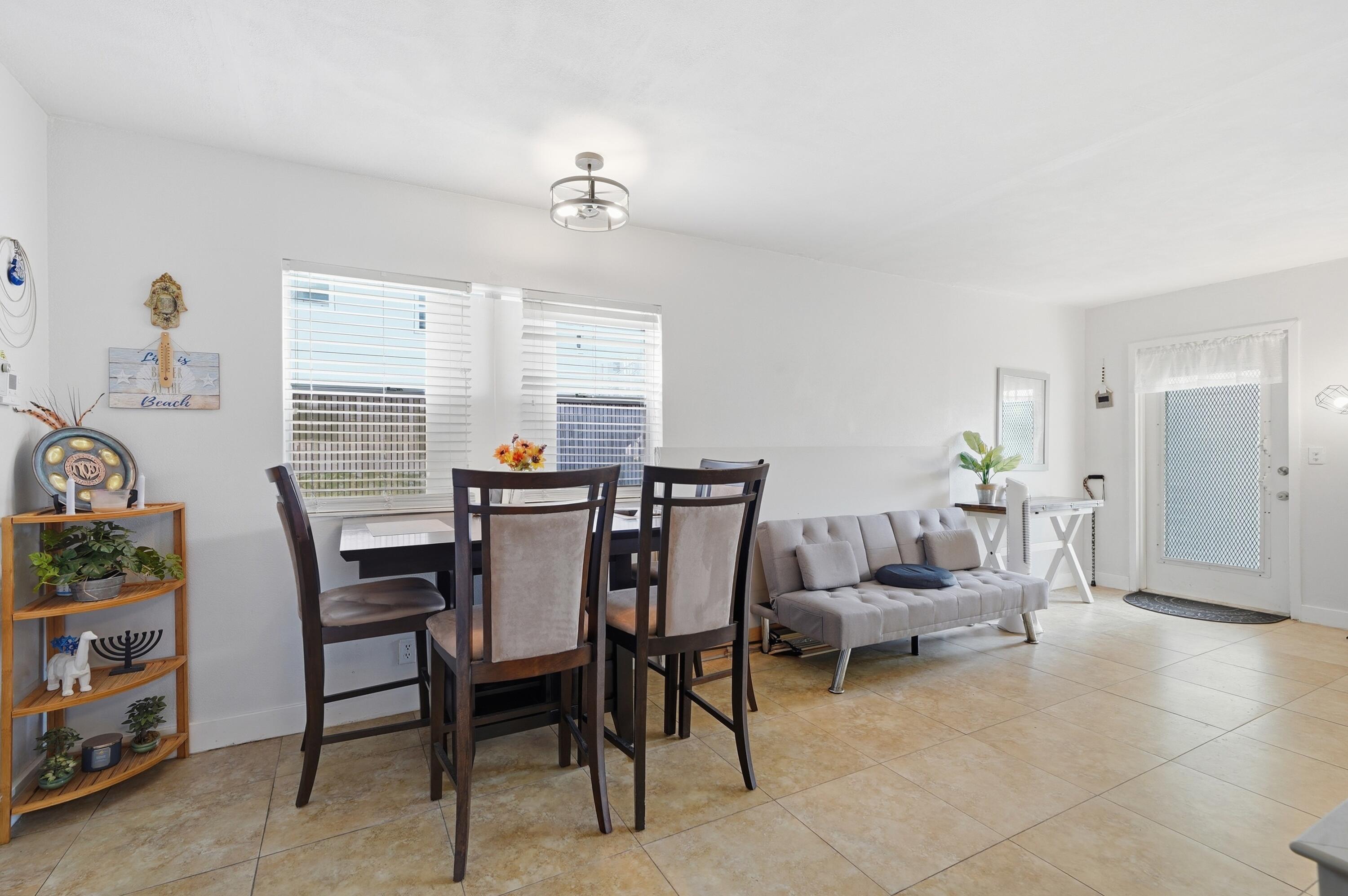KINGS POINT MONACO CONDOS - Residential