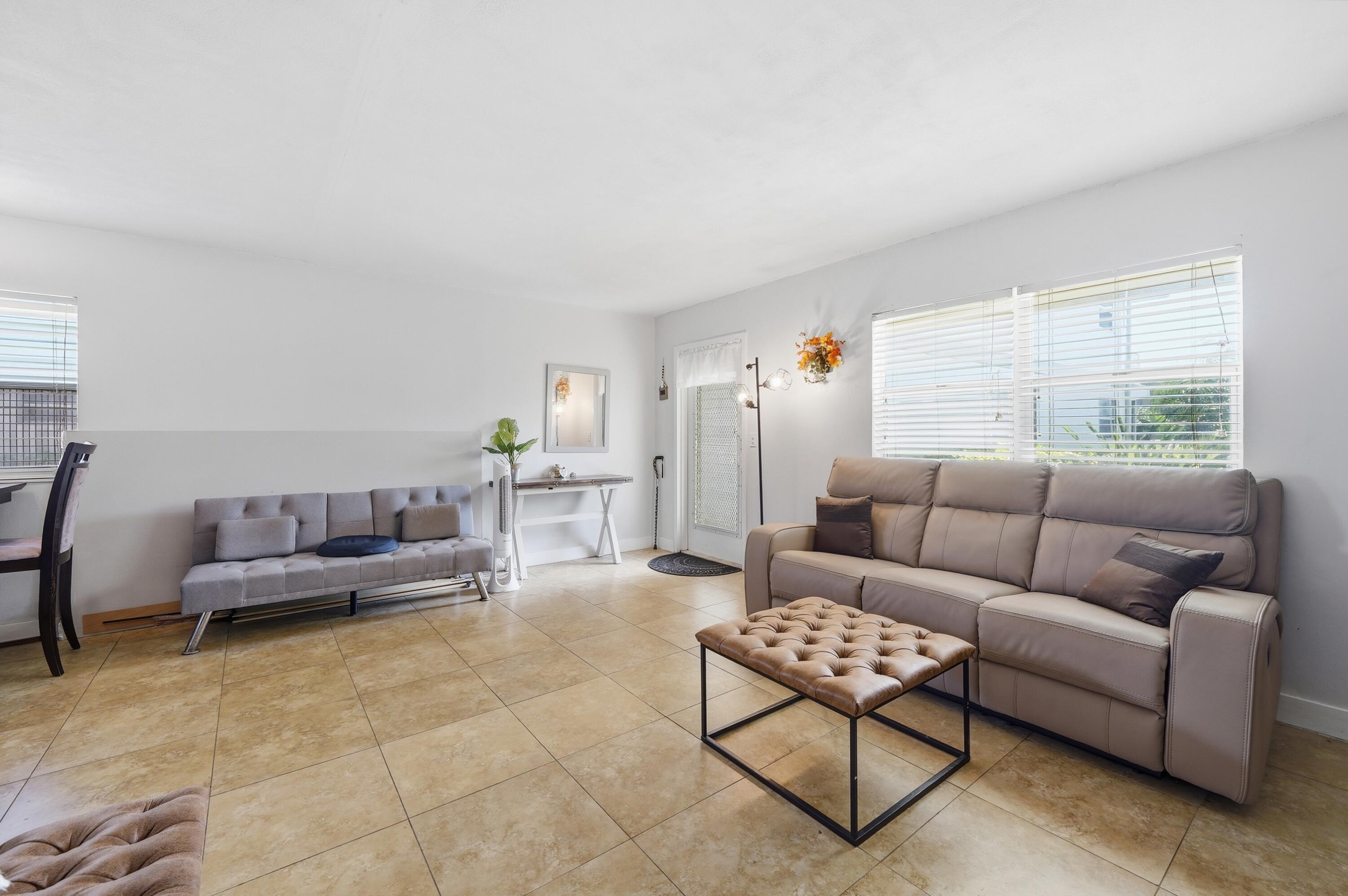 KINGS POINT MONACO CONDOS - Residential