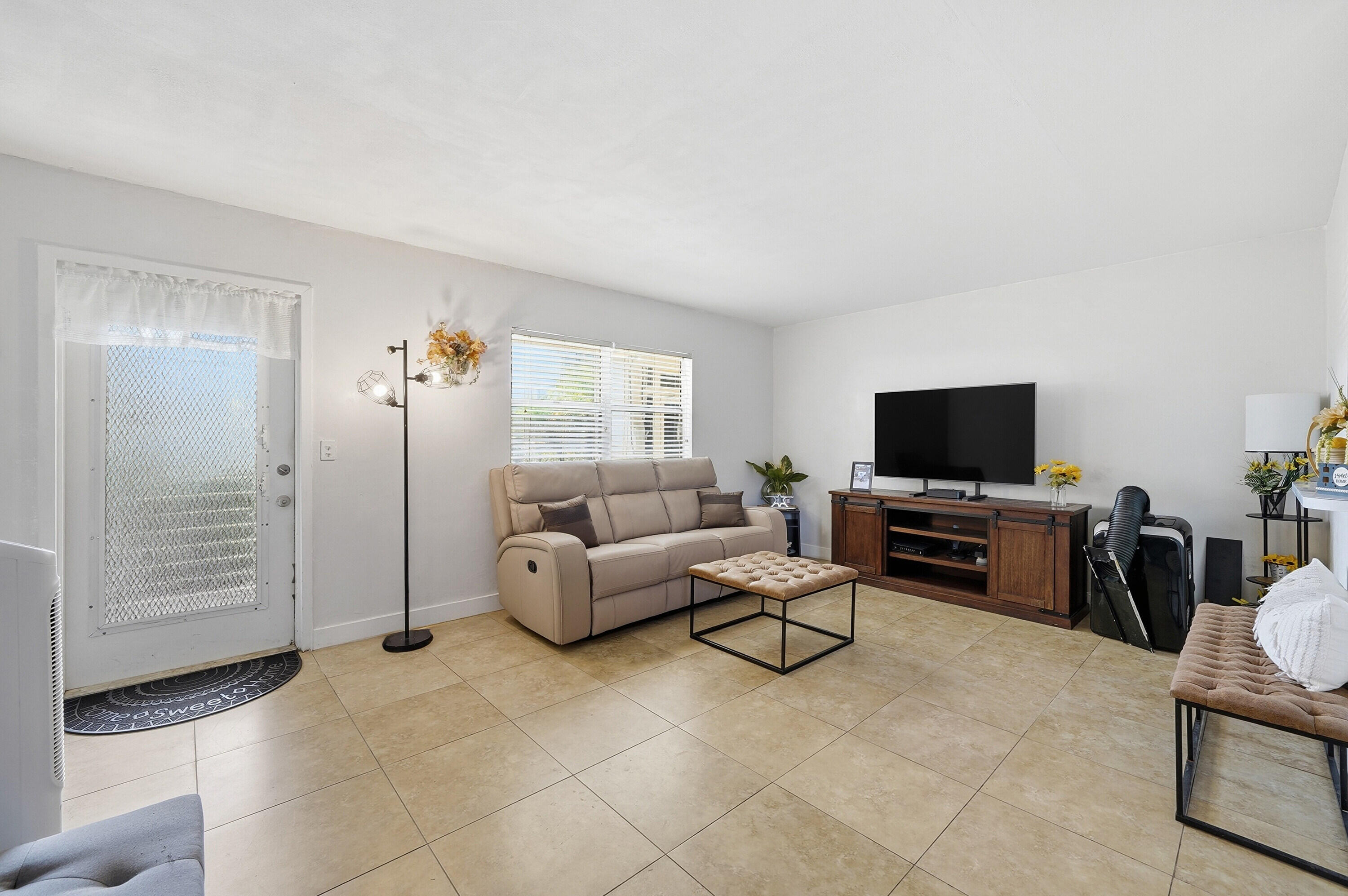KINGS POINT MONACO CONDOS - Residential