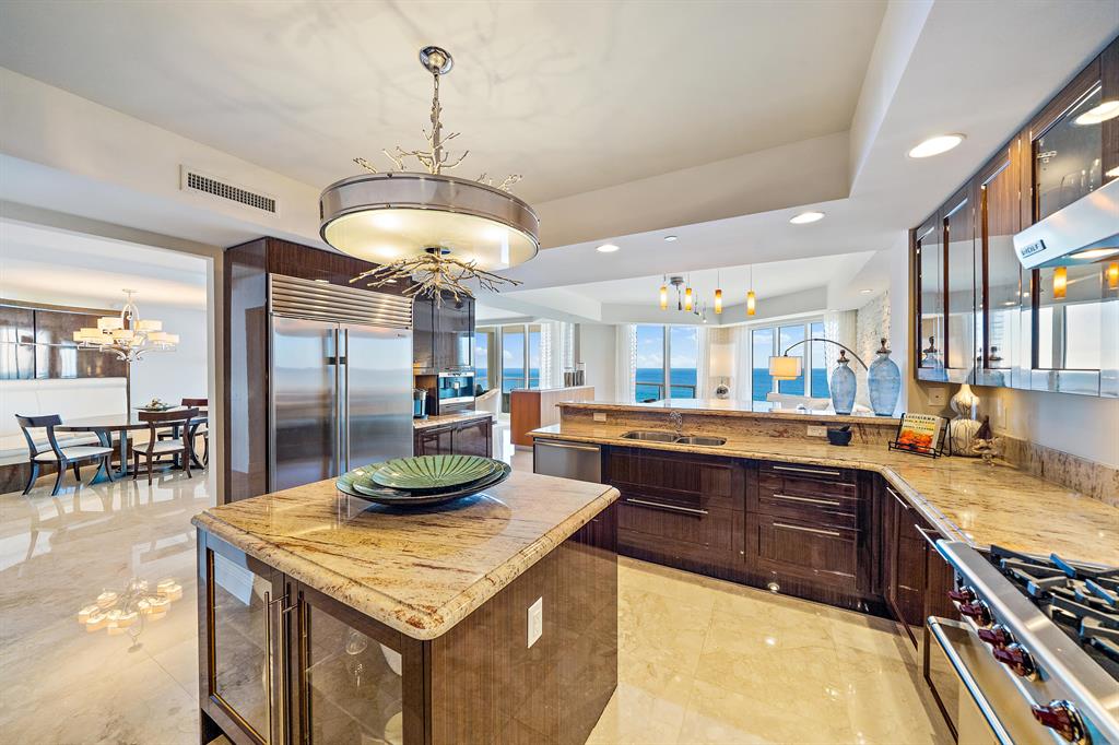 2700 NORTH OCEAN CONDO - Residential