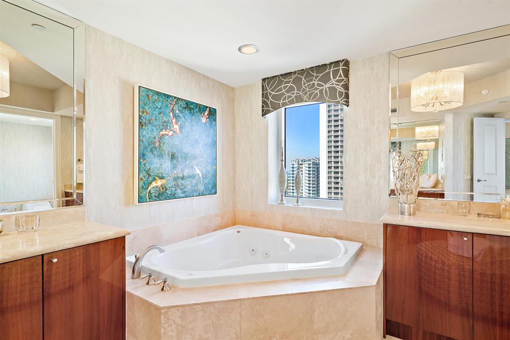 2700 NORTH OCEAN CONDO - Residential