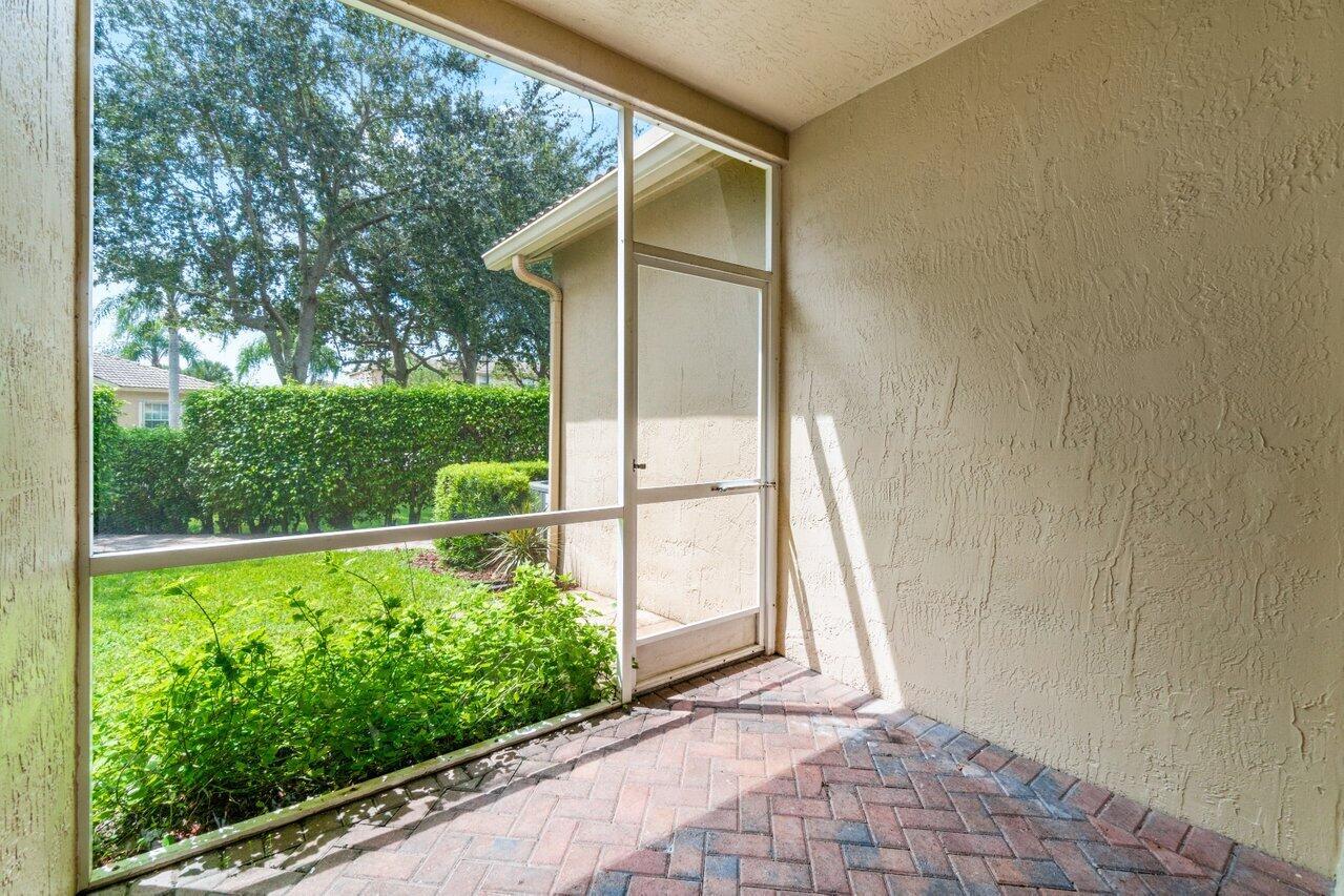 BOYNTON OASIS CONDO - Residential Lease