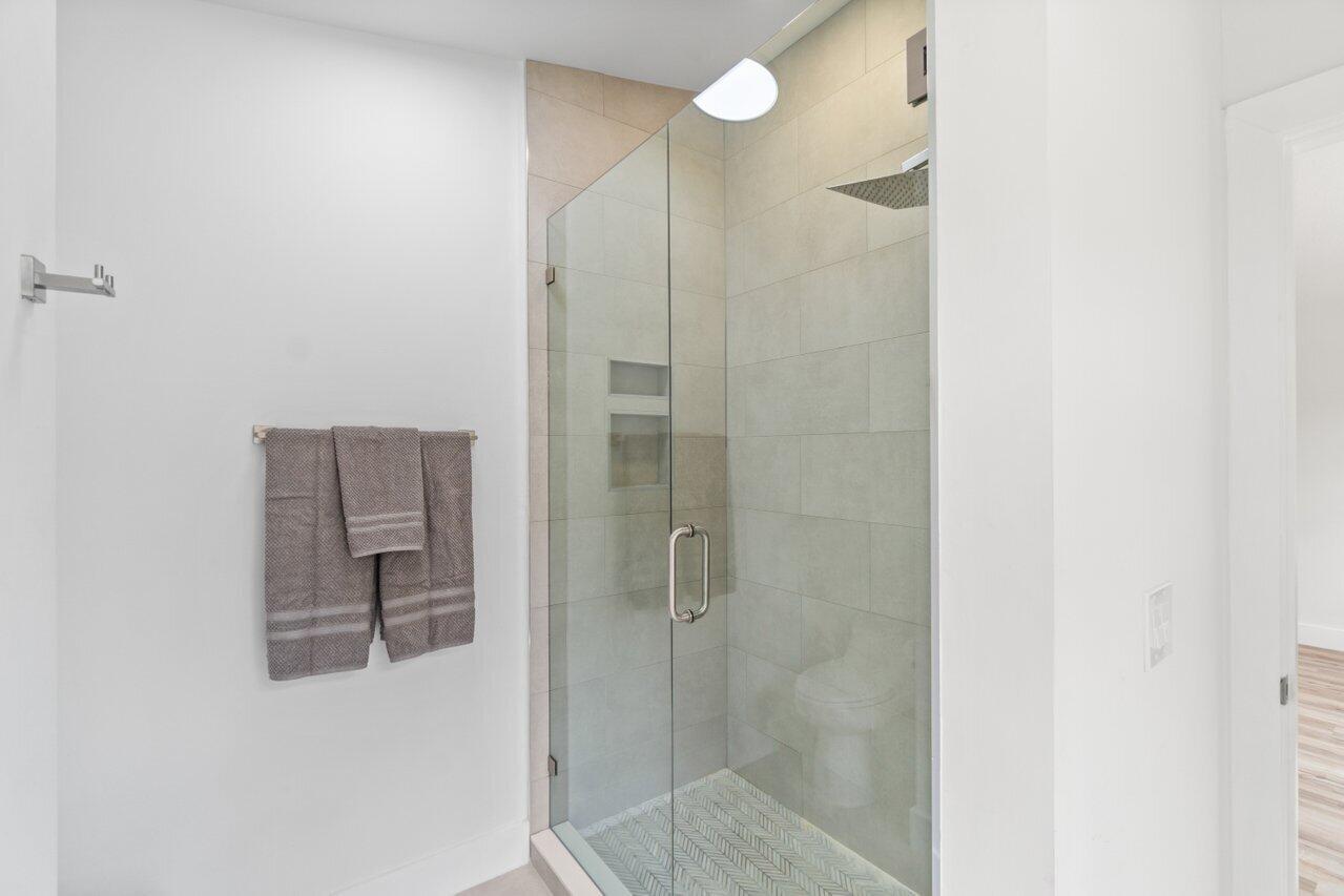BOYNTON OASIS CONDO - Residential Lease