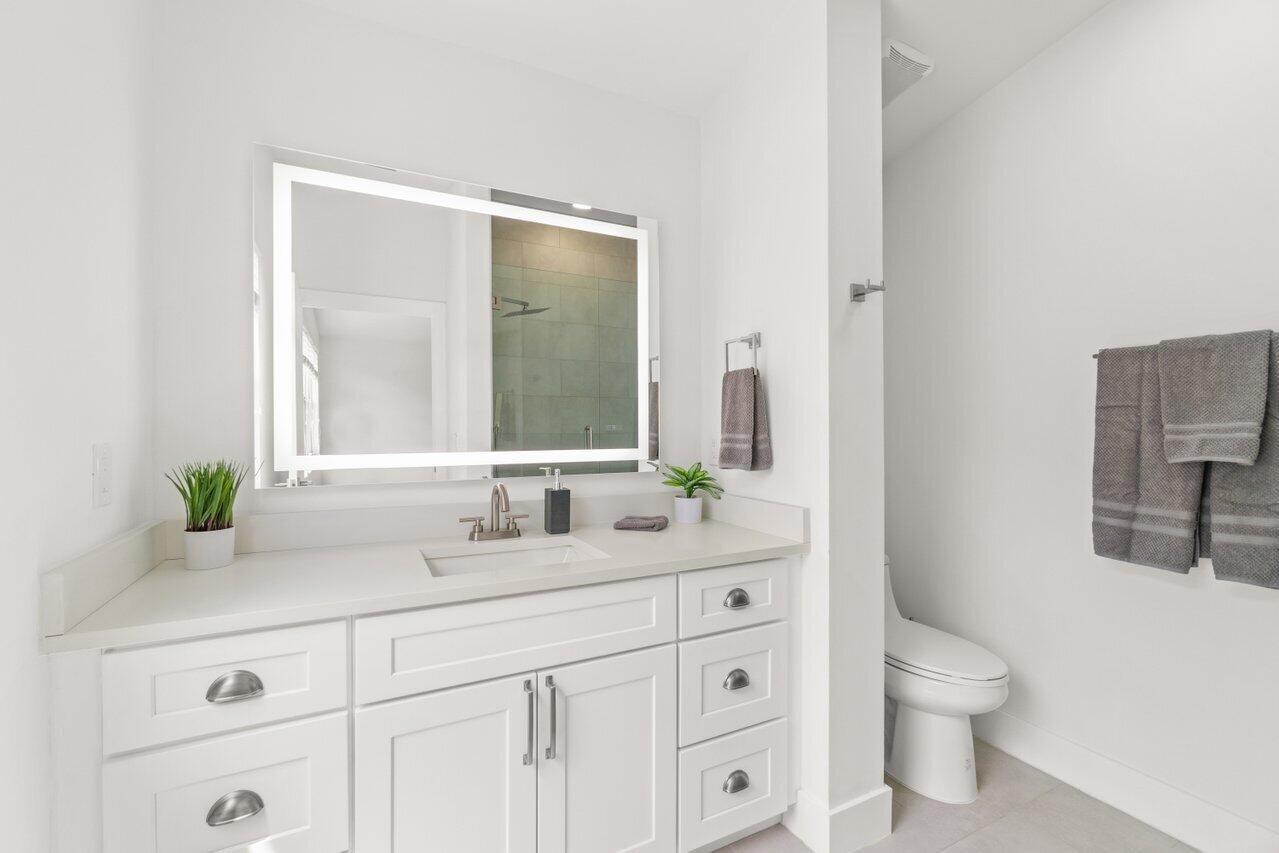 BOYNTON OASIS CONDO - Residential Lease