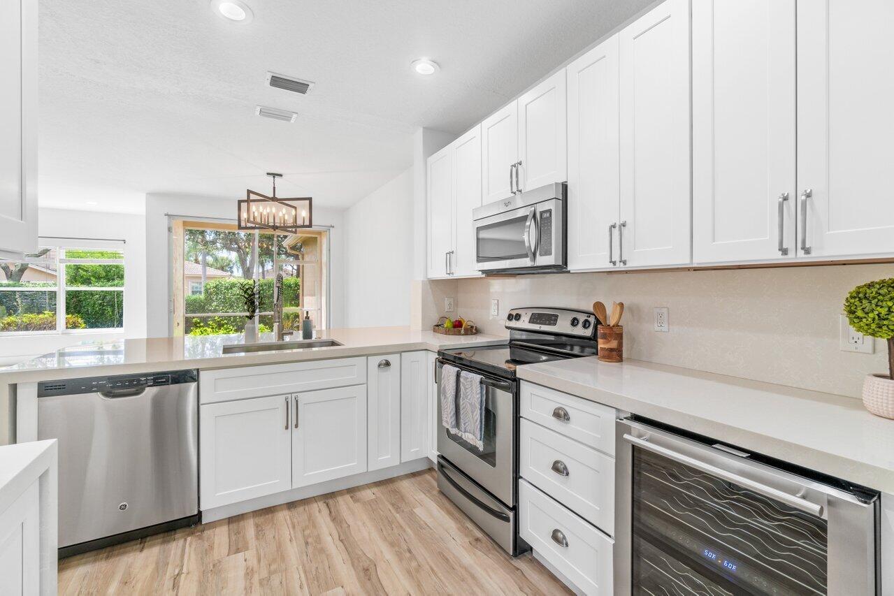 BOYNTON OASIS CONDO - Residential Lease
