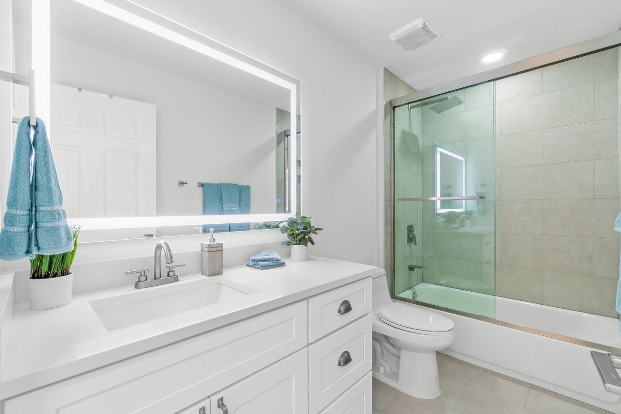 BOYNTON OASIS CONDO - Residential Lease
