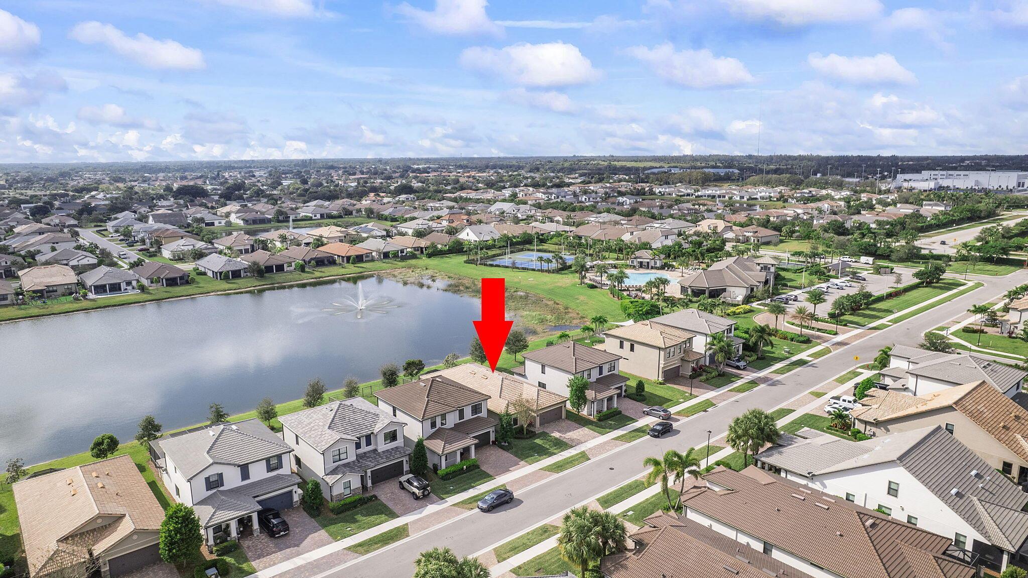 FIELDS AT GULFSTREAM POLO - Residential