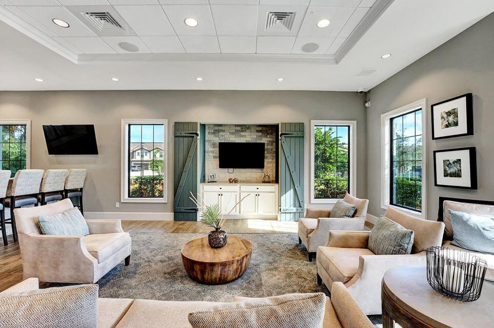 FIELDS AT GULFSTREAM POLO - Residential