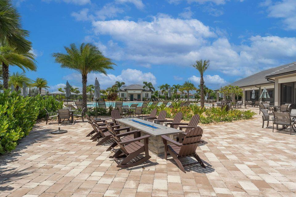 FIELDS AT GULFSTREAM POLO - Residential